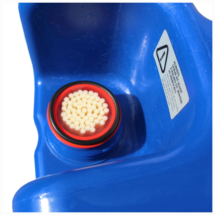 Jerrycan purificateur d’eau LifeSaver® – L’eau potable à bord