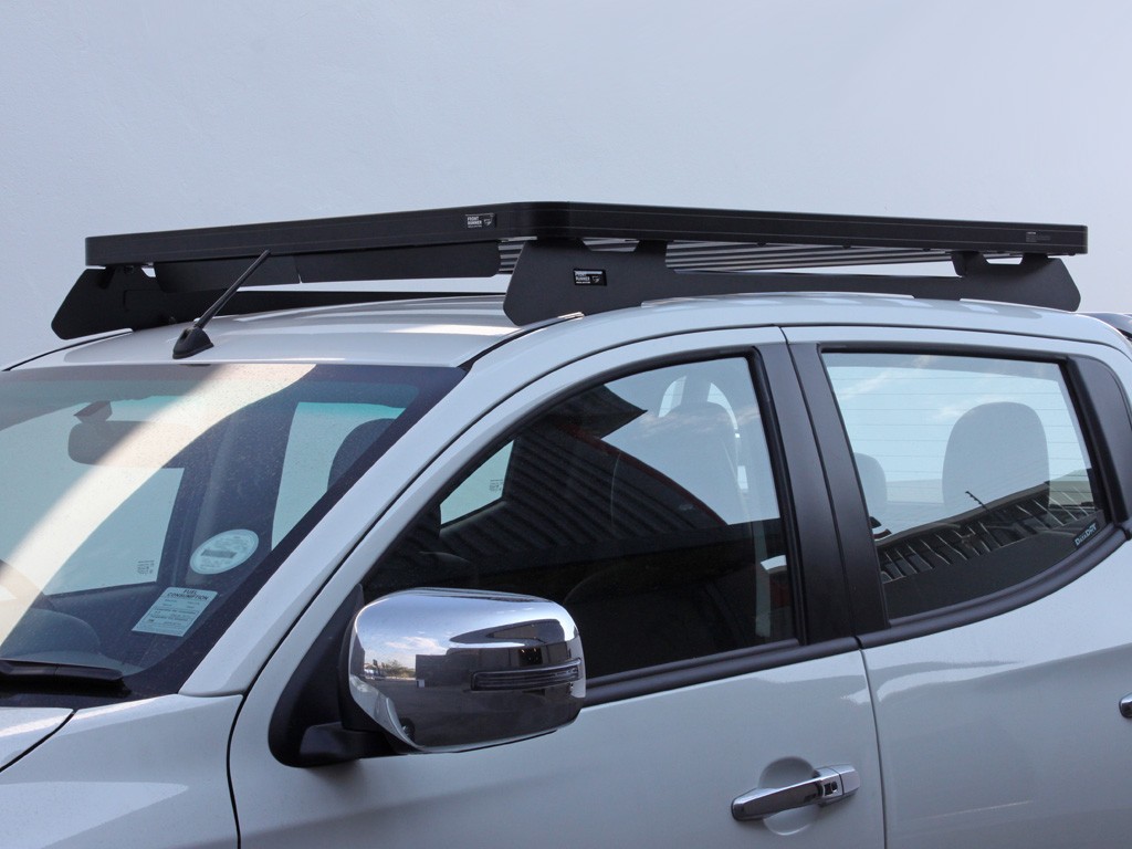 Support de Ski/Snowboard pour Mitsubishi L200 Double Cab 4 Portes à partir de 2016 VDP Barres de Toit dorigine